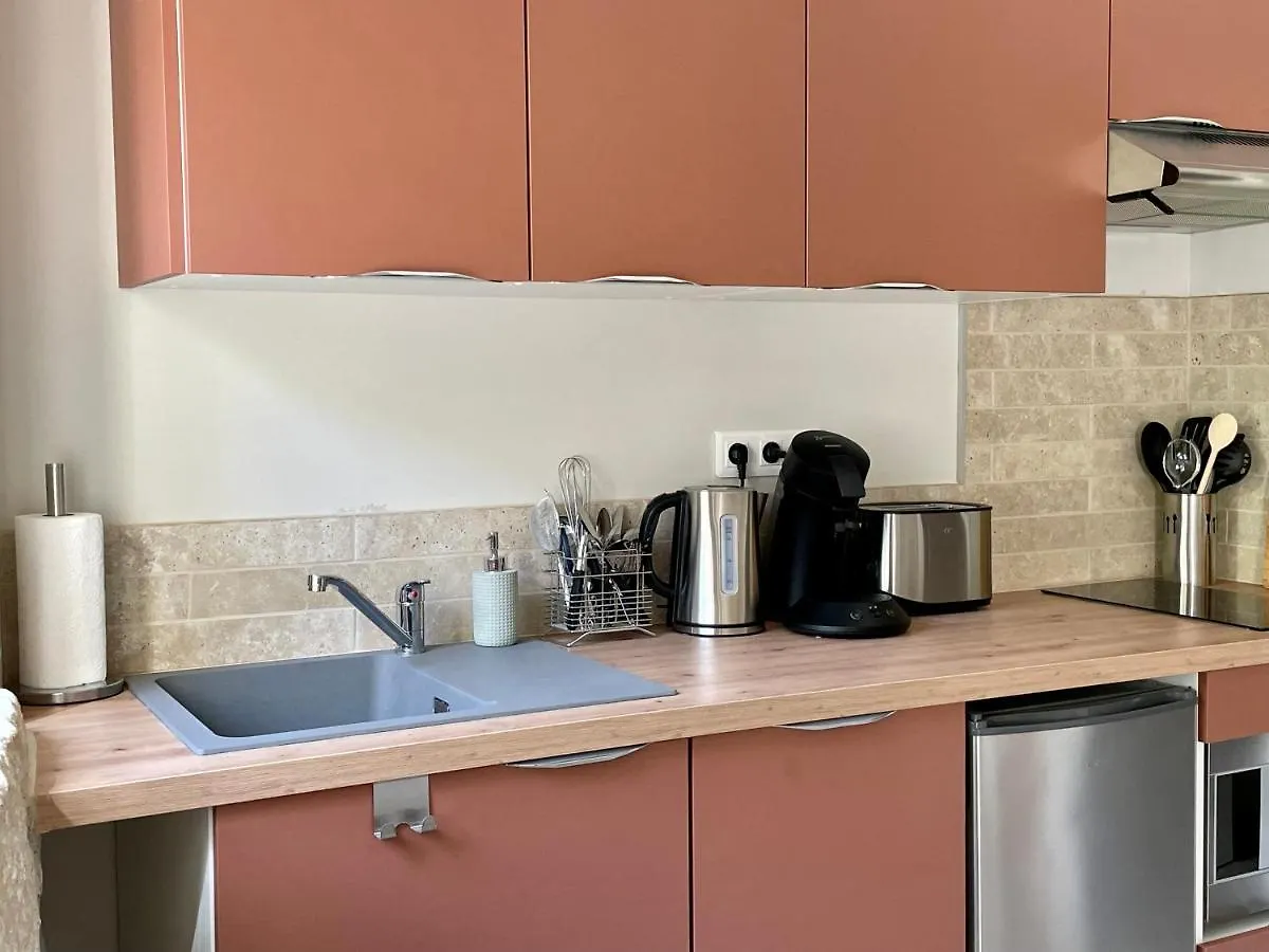Holiday home Le Mazet, Gite Des Lucioles En Provence Montsegur-sur-Lauzon