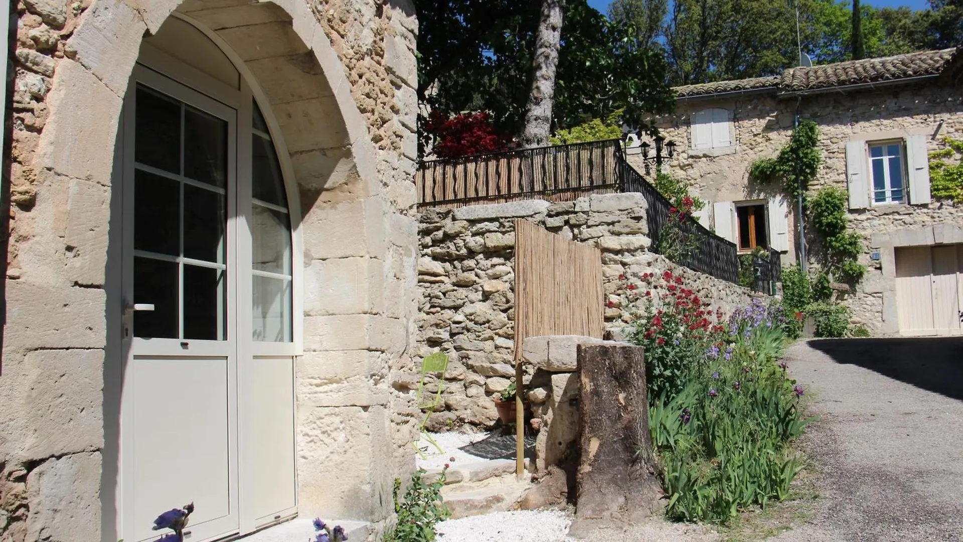 Holiday home Le Mazet, Gite Des Lucioles En Provence Montsegur-sur-Lauzon