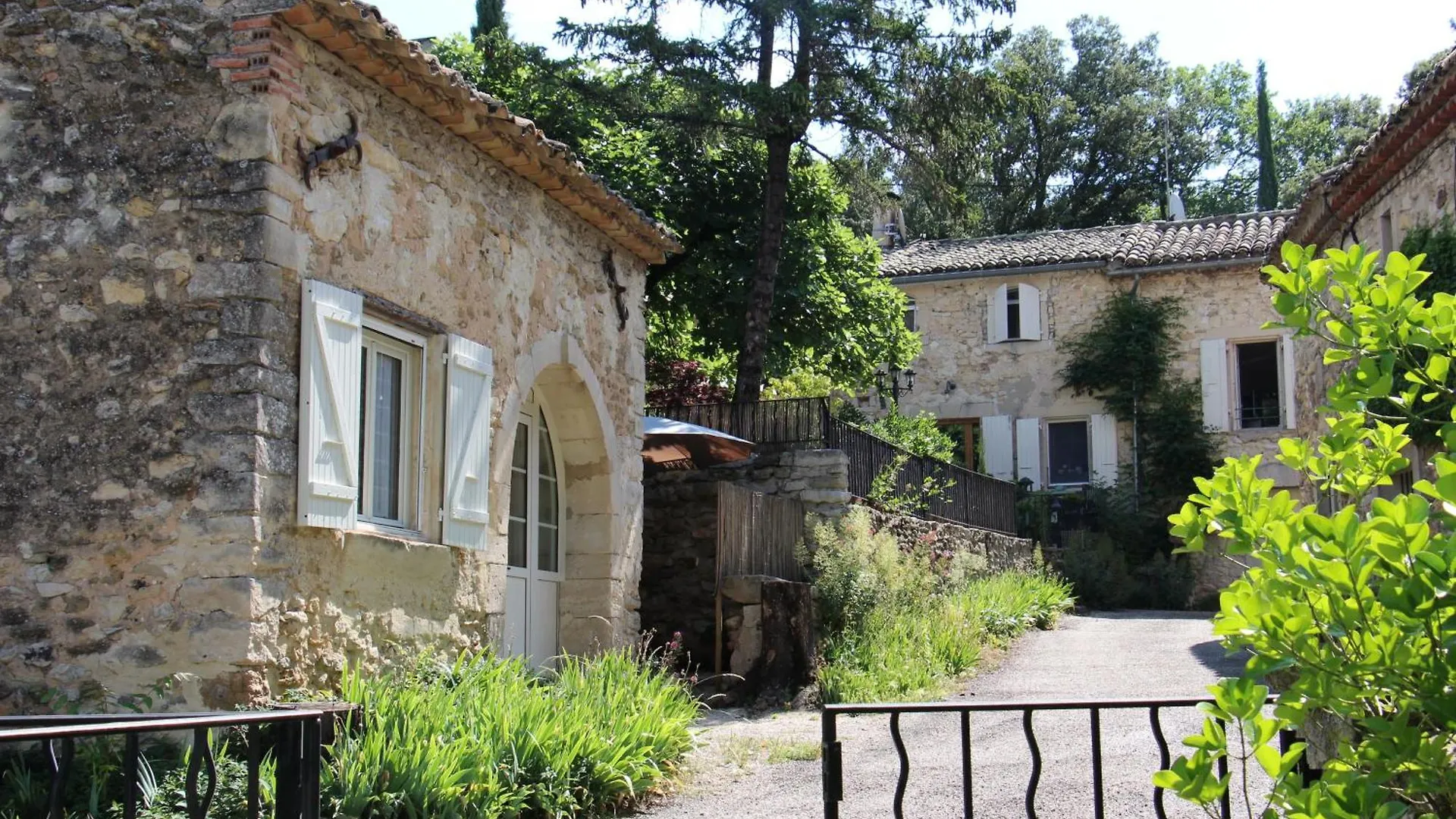 Le Mazet, Gite Des Lucioles En Provence Montsegur-sur-Lauzon France