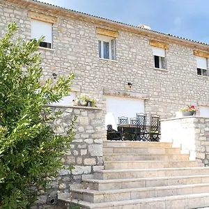 D'hotes Le Prieure , Noyers-sur-Jabron France